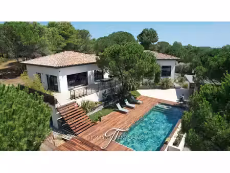 maison d'architecte - 195 m2 - 4 chambres - piscine 14 x 5 - garage
