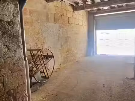 vente parking 48 m² à bordeaux (33000)  105 000 €