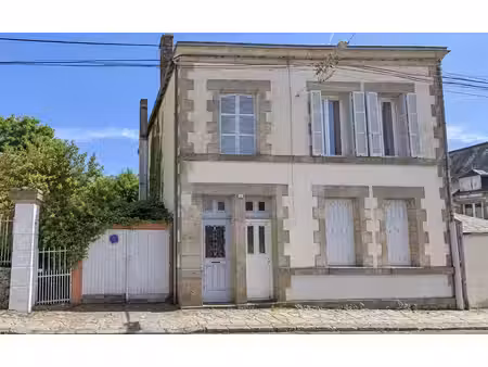 maison de ville avec jardin et garage