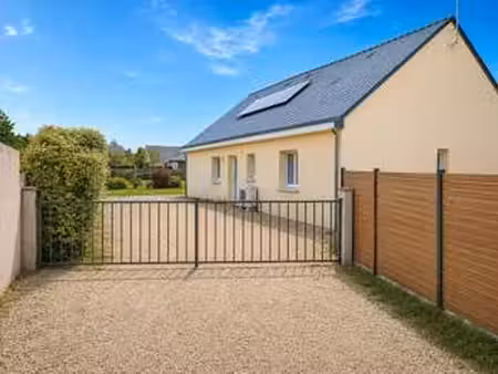 vente maison à saumur (49400) : à vendre / 107m² saumur