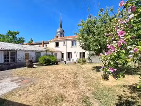 vente maison à la sicaudais (44320) : à vendre / 144m² la sicaudais
