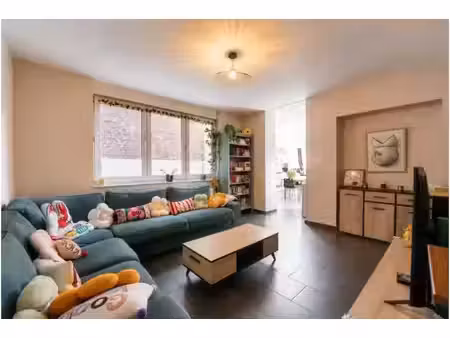 maison à vendre avec terrasse et jardin   couillet (vbe69078)