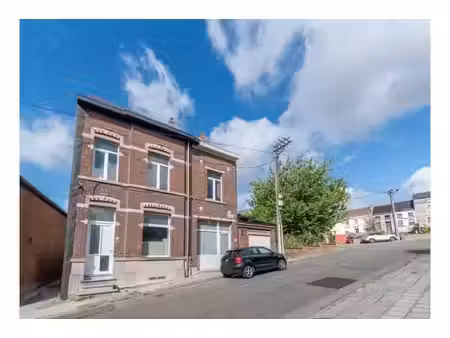 fermette à vendre avec terrasse et jardin   boussoit (vbe69137)