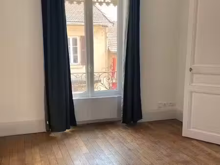 location appartement 1 pièce 29m² charlieu 42190