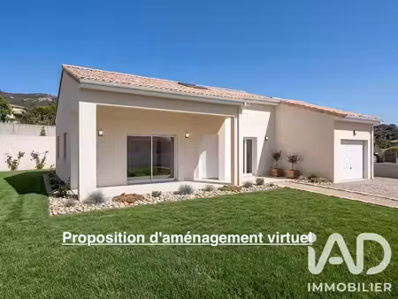 maison traditionnelle à colombier-le-jeune (07270)