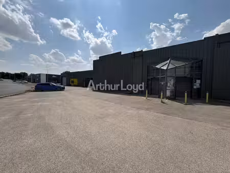 vente commerce fagnieres 51510 1850m²