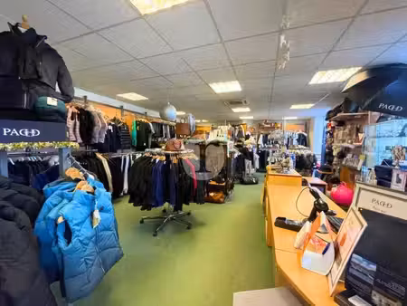 vente commerce capinghem 59160 275m²