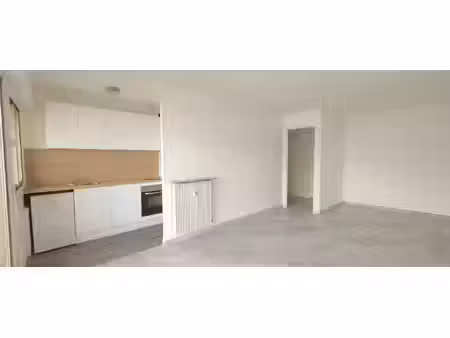 studio 31 59 m2 perpendiculaire albert er dernier etage