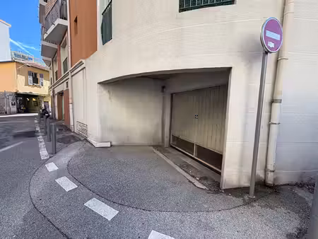a louer- emplacement de parking - riquier - parking
