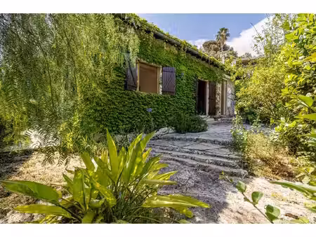 menton - proximité immédiate du centre-ville et des plages - maison de caractère