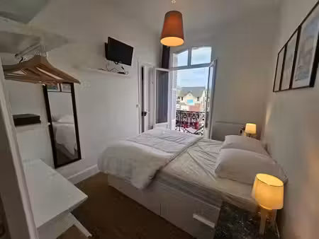 vente appartement 2 pièces 28 m² à le tréport (76470)  118 000 €