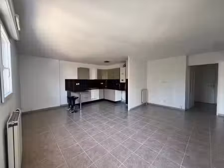 location appartement 2 pièces 47 m² à marseille 14 (13014)