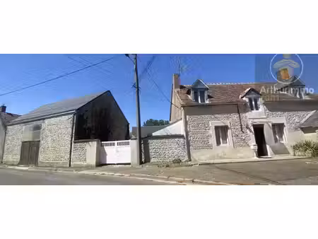 vente maison de village 7 pièces 186 m2 à beauce la romaine