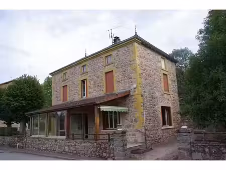 axe chauffailles/ charlieu maison en pierres 3ch 980 m² possibilité seconde maison de plai