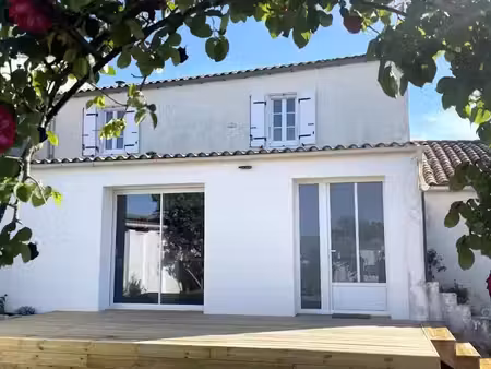 location maison 4 pièces 124.12 m² à esnandes (17137)  1 397 €