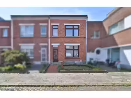 huis te koop in berchem met 3 slaapkamers