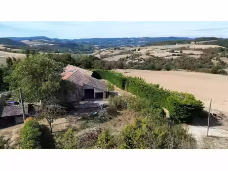 bâtiment agricole avec terrain à saint-romain