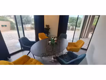 bureau 9 m2 à louer sanary-sur-mer