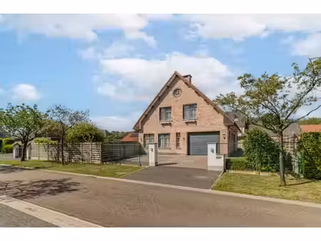 huis te koop in rijkevorsel met 3 slaapkamers