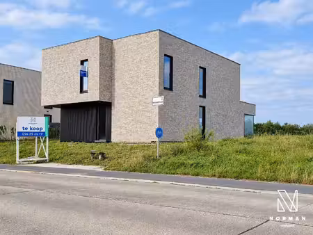 huis te koop in kortrijk met 4 slaapkamers