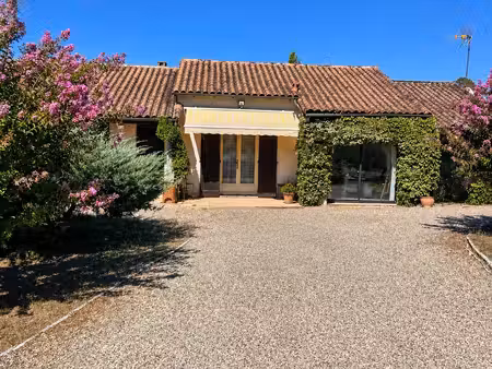 maison de campagne au calme avec belle vue - ginestet
