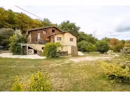 vente maison 7 pièces 195 m² à camarsac (33750)  366 000 €