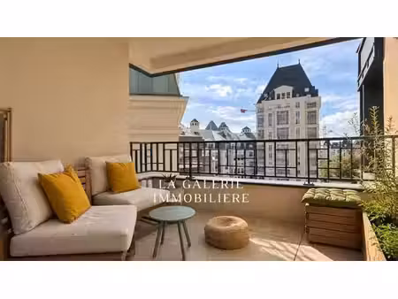 appartement de luxe 2 chambres en vente à puteaux  france