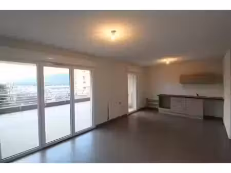 location appartement 2 pièces 44 m² à sarrola-carcopino (20167)
