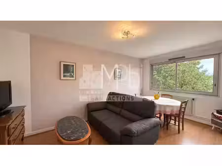 appartement t2 de 44 72 m² avec garage et cave – péronnas
