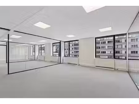 location local professionnel 254m² levallois perret 92300