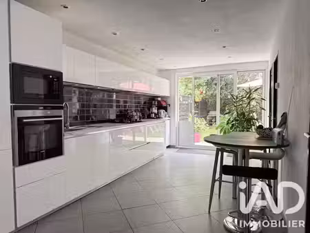 vente maison 5 pièces 107 m² à lille (59000)  270 000 €