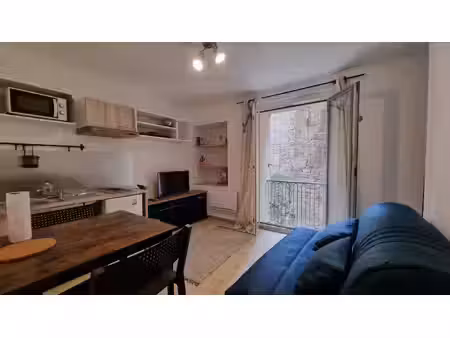 vente immeuble sommieres - 3 logements et une cave