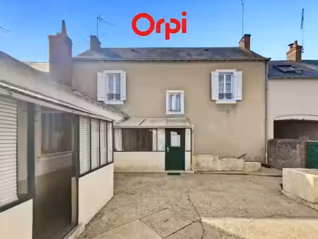 vente maison 7 pièces 209 m² à connerré (72160)  274 300 €