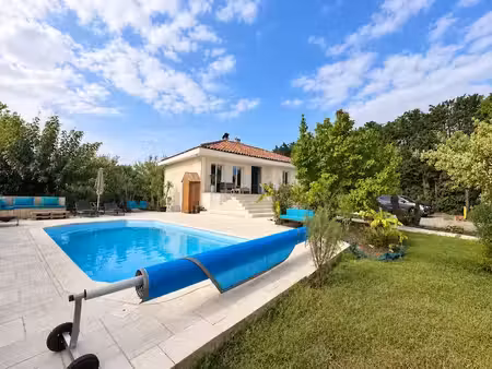 vente maison 6 pièces 194 m² à saint-louis-de-montferrand (33440)  362 000 €