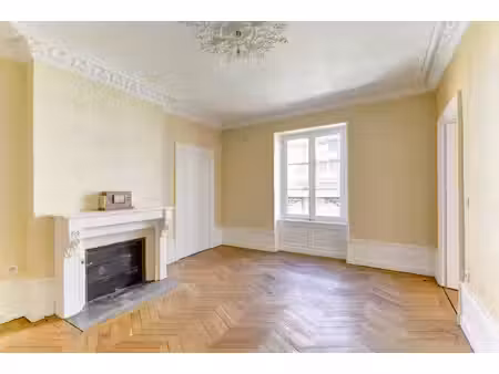 appartement t4 plein centre