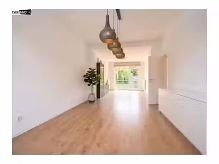 triplex à vendre à rue de la ferme 20 saint-josse-ten-noode (vbe69148)