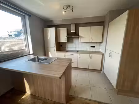 appartement te huur in sint-truiden met 2 slaapkamers