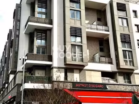 au pied de la gare ermont-eaubonne- studio 25.2m² au calme avec balcon sur cour et place d