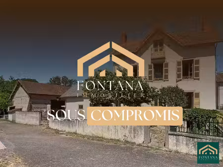 authentique corps de ferme à rénover avec nombreuses dépendan