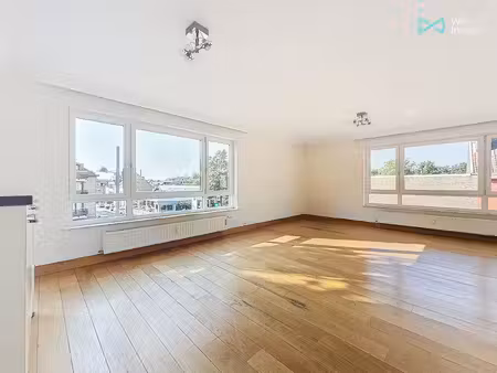 appartement te huur in sint-pieters-woluwe met 2 slaapkamers