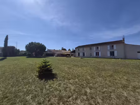 achat maison 7 pièces 160m² st pardoult 17400