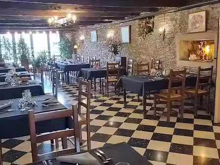 vente locaux professionnels 12 pièces 200 m² à valence-d'albigeois (81340)  53 600 €