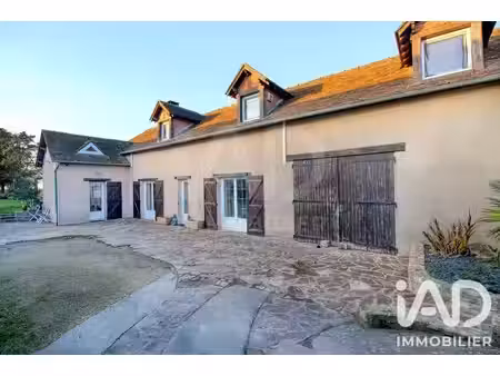 maison à greneville-en-beauce (45480)
