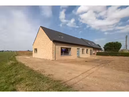 huis te huur in stabroek met 3 slaapkamers