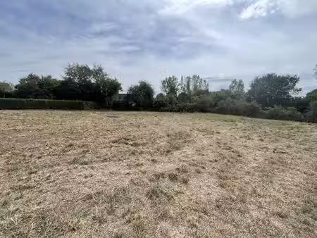 terrain à bâtir de 1500 m2