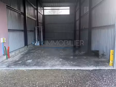 entrepôt 80 m² à louer – zone d'activités dynamique –
