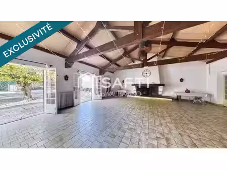 vente locaux professionnels 0 pièces 652 m² à saint-sulpice-et-cameyrac (33450)  264 000 €