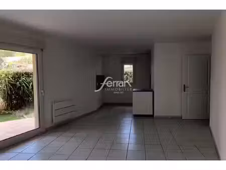location appartement 3 pièces 57m² draguignan 83300