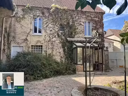 vente villa 6 pièces 136 m² à provins (77160)  137 000 €