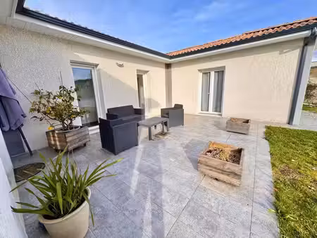 vente maison 4 pièces 106 m² saint-vincent-de-tyrosse (40230)